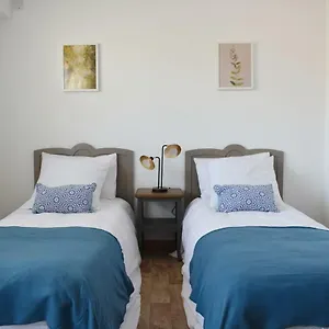 https://studio-a-100-metres-des-thermes.fr-provencehotel.com